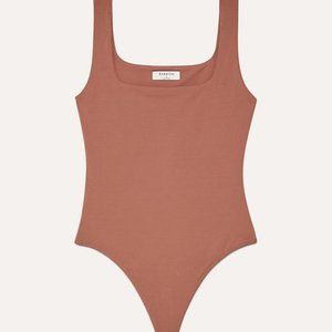 Aritzia Babaton Irwin Contour Bodysuit XS in Brown (Nutmeg)